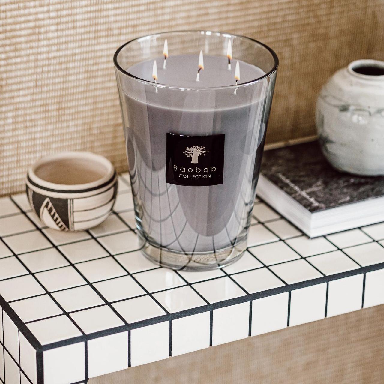 Bougie Baobab sur console mosaique